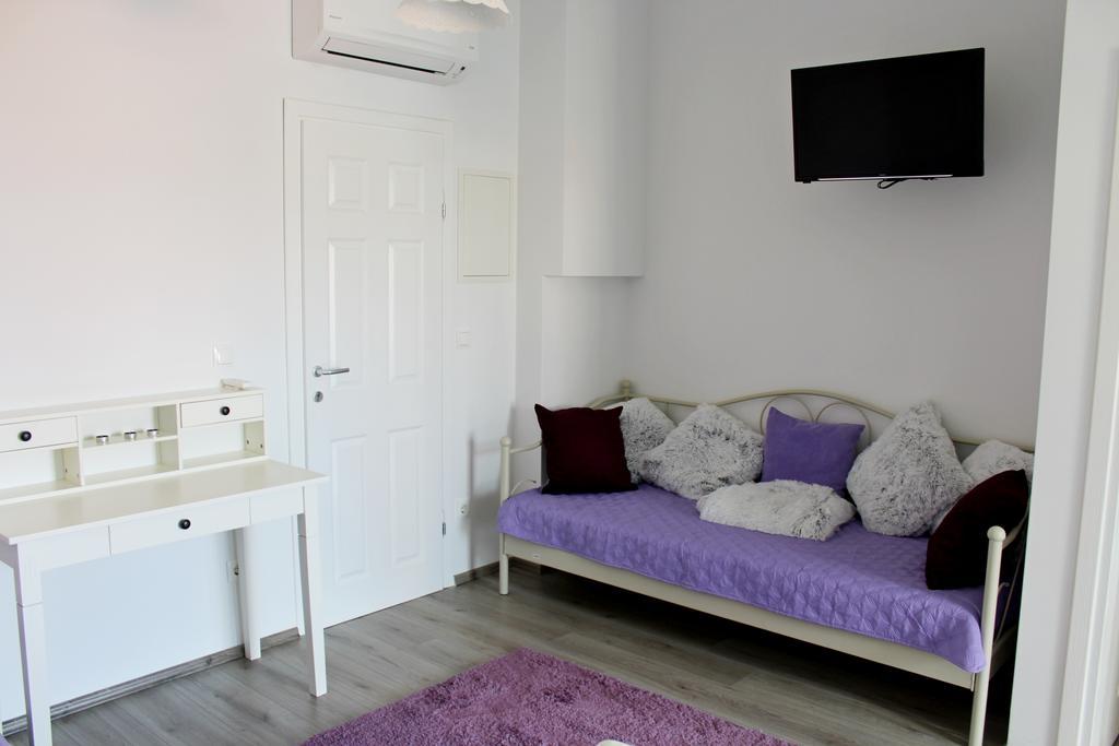 Apartments Adriona With Parking Makarska Buitenkant foto