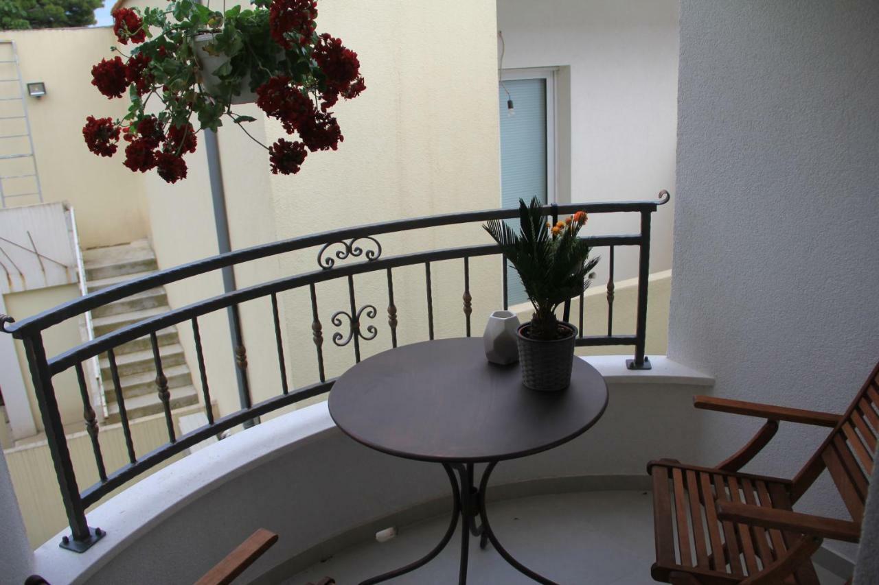 Apartments Adriona With Parking Makarska Buitenkant foto